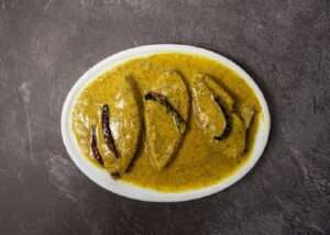 Mustard Hilsa Steamed (Paturi)