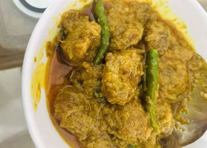 Coconut Shrimp Balls Curry by Jannatul Usha