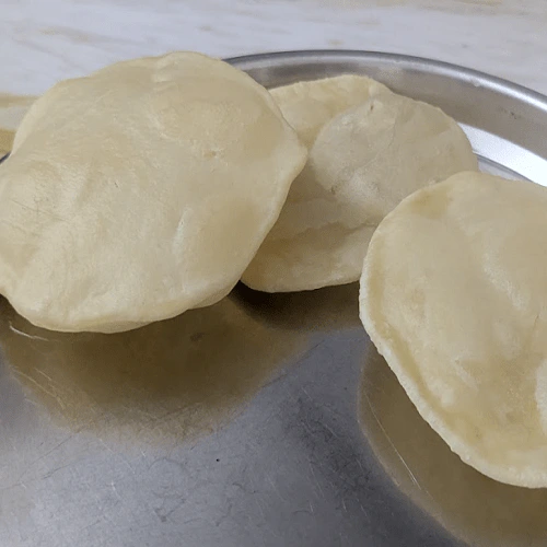 Luchi (Puffed Flatbread) Recipe
