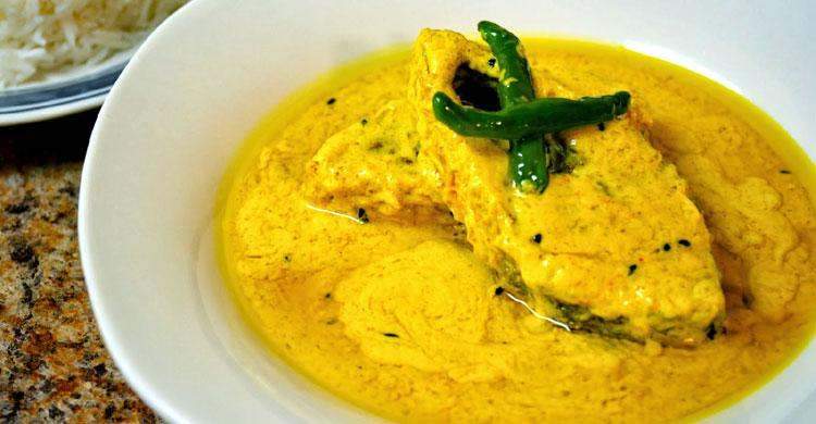 Mustard Hilsa Curry by Anila