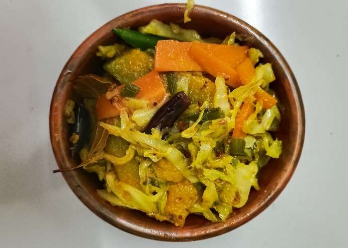 Stir-Fried Mixed Vegetables (Niramish)