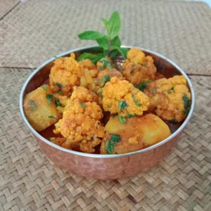 Cauliflower Potato Curry