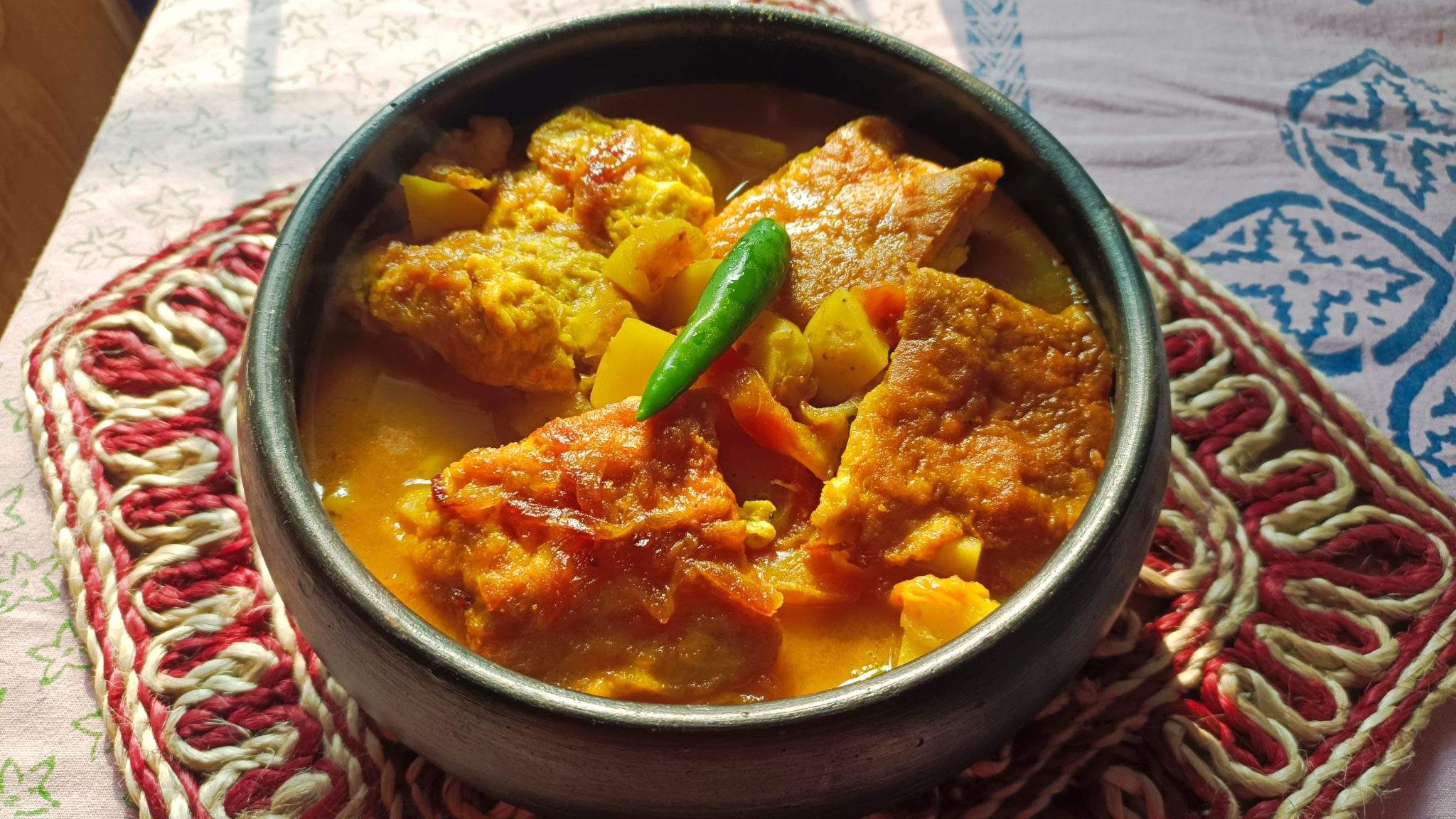 potato egg curry