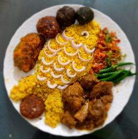 Khichuri platter