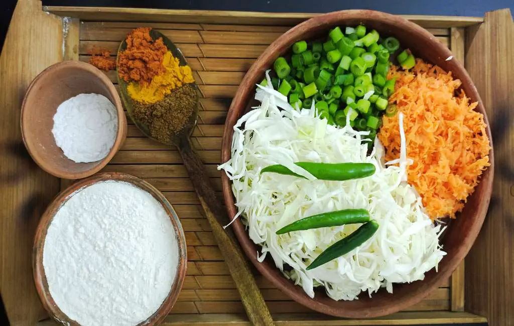 vegetable-pakora-ingredients