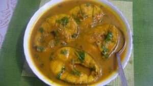 gojar macher jhol