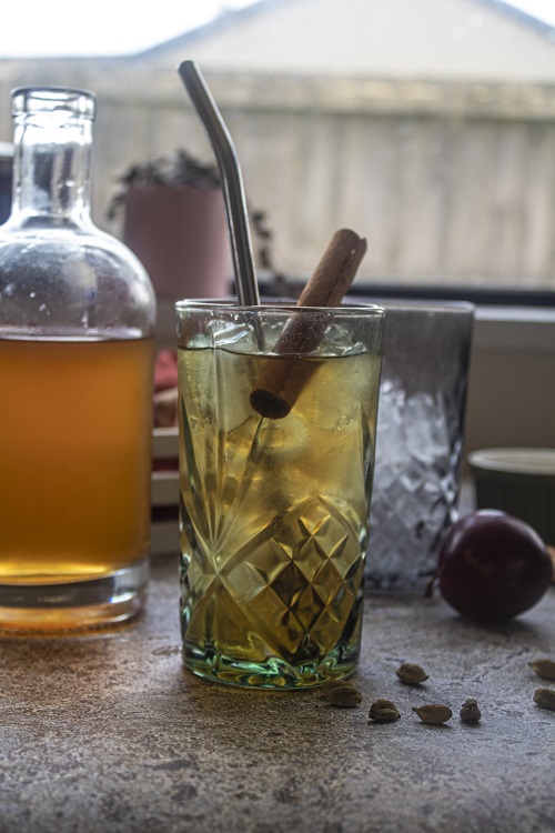 Cinnamon and Cardamom Infused Fruit Iced Tea 21 Fruit Iced Tea