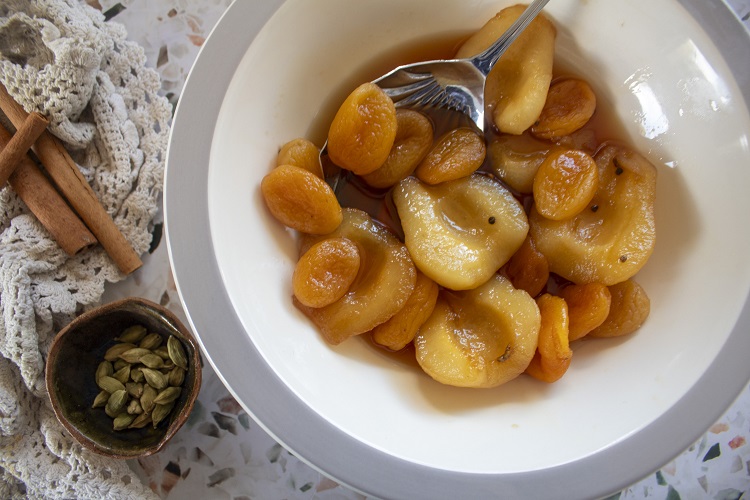Spiced Poached Pears and Apricots