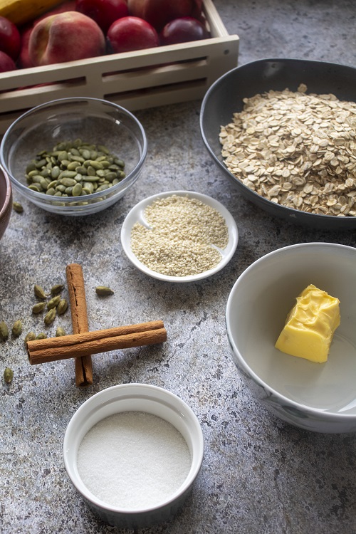 Sweet-Spiced Fruit and Seed Granola 22 Sweet-Spiced Fruit and Seed Granola how to make